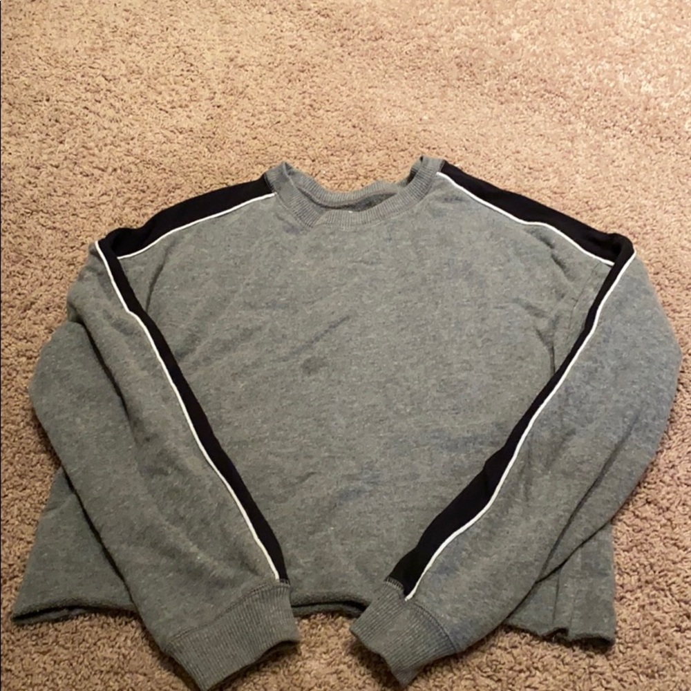 Grey Sweatshirt
